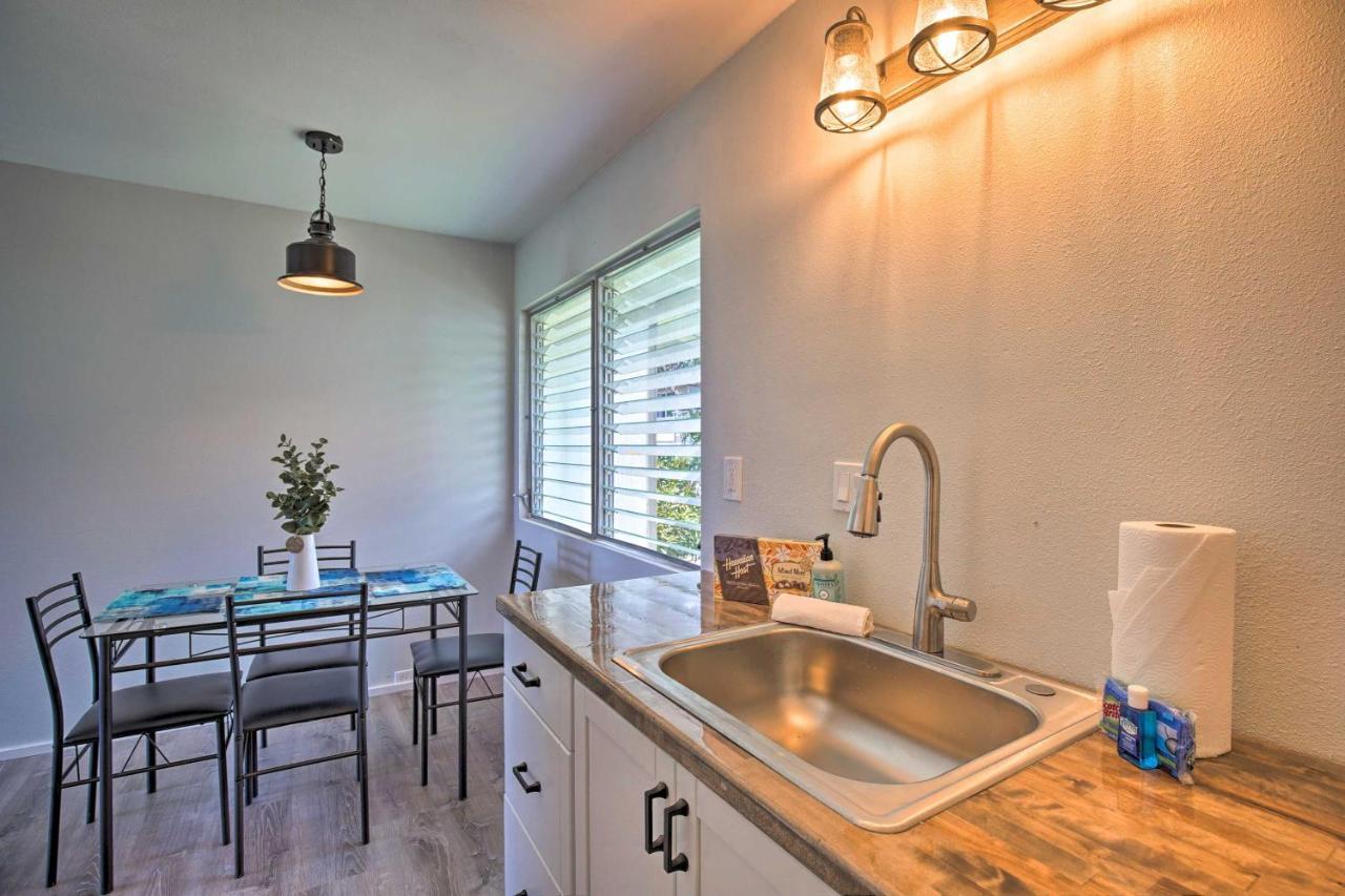 Kona Kai Haven With Pool Access, Walk To Beach! Kailua-Kona Exterior photo